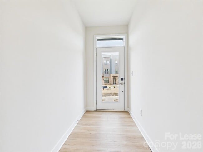 3131 Coquina Ln