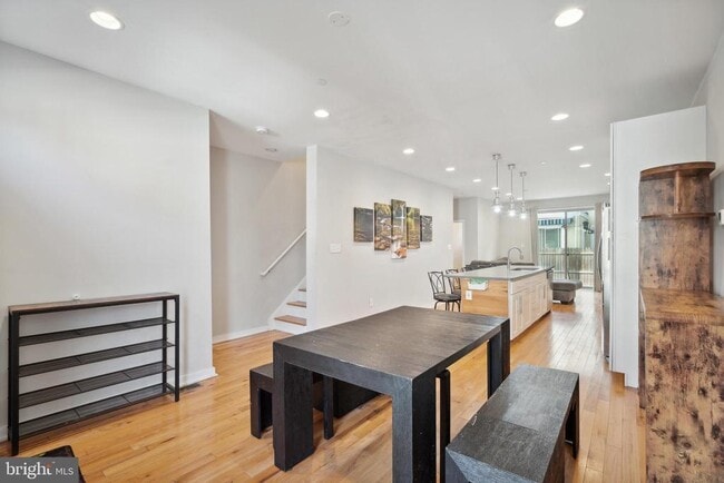 Photo - 1246 E Fletcher St