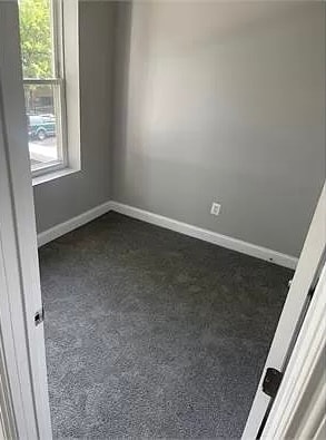 Photo - 5529 W Monroe St Unit 2