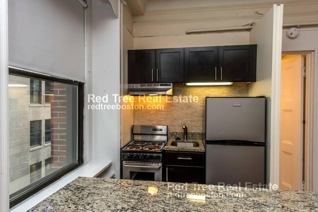 Photo - 62 Boylston St Unidad 106