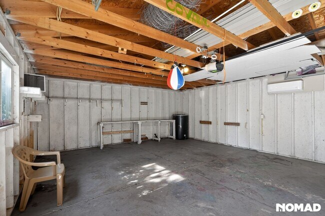 Photo - 1137 Pando Ave