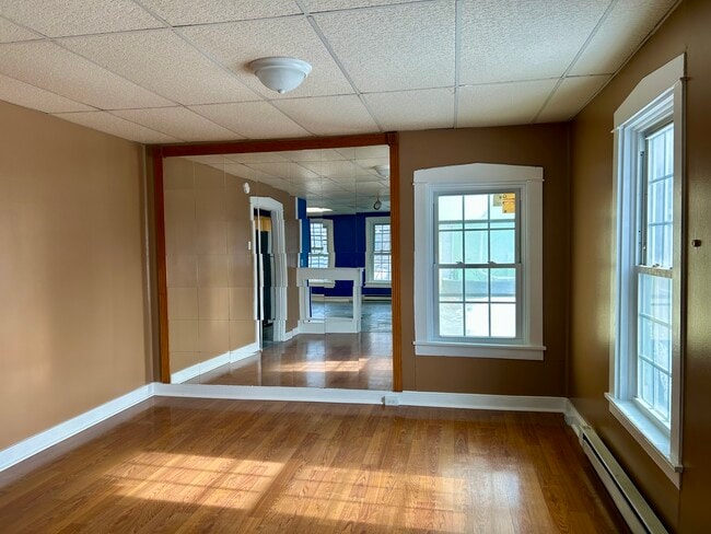 Photo - 703 N Queen St Unit 2