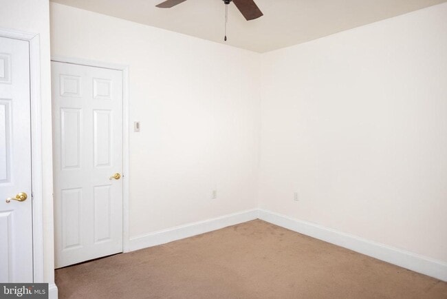 Photo - 2309 E York St Unit 2R