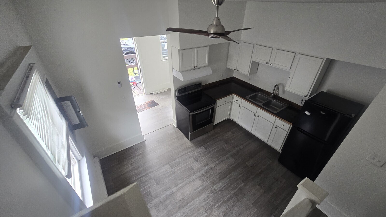 Photo - 728 W Colfax Ave