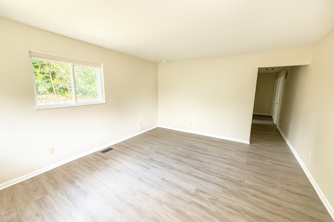 Photo - 1133 N Tremont St