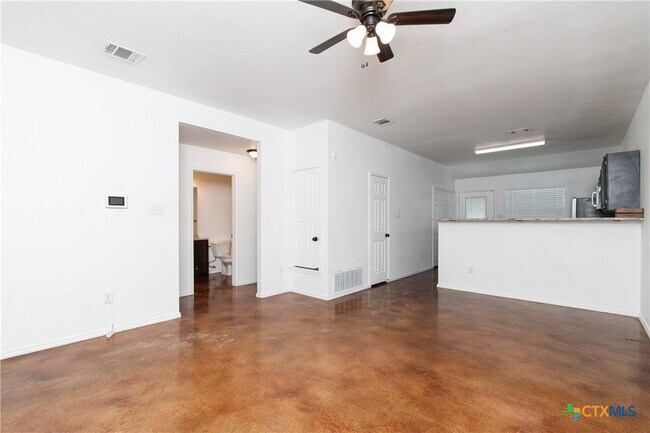 Photo - 235 N Mary Jo Dr
