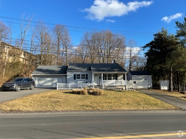 Building Photo - 900 Gino Merli Dr Rental