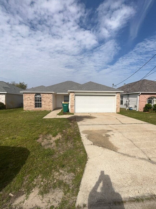 Building Photo - 953 Southern Oaks Ct
