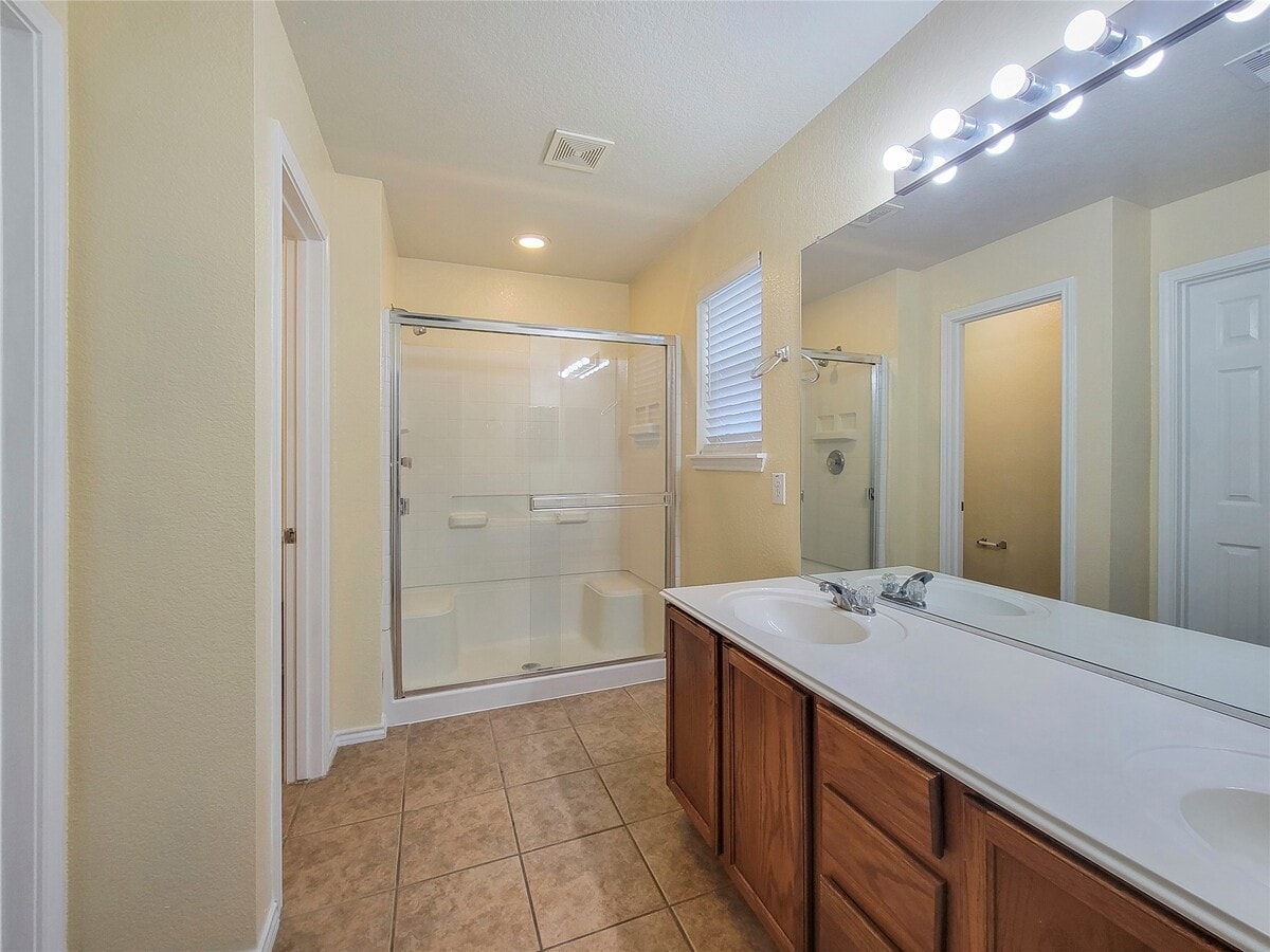 Photo - 11034 Dellrose Crossing Dr