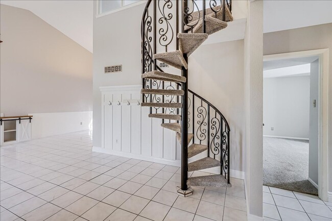 Photo - 2938 River Crest Rd