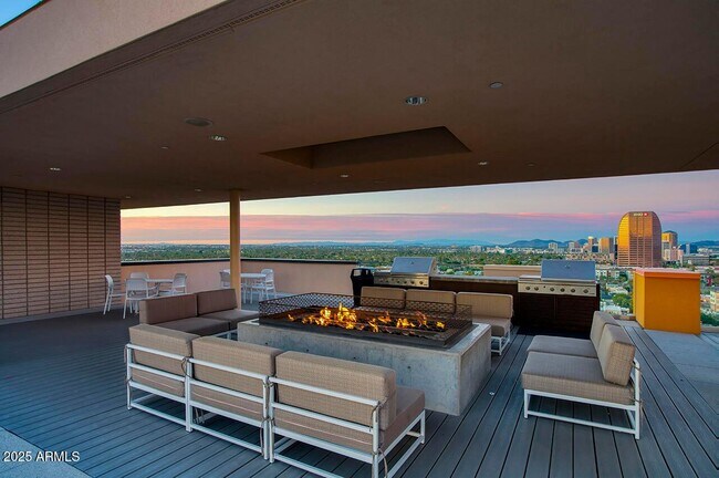 Photo - 200 W Portland St Unit 820