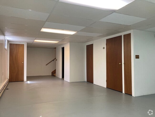 Building Photo - 316 N 10th Ave Unit 316 N. 10th Avenue - Lower Rental