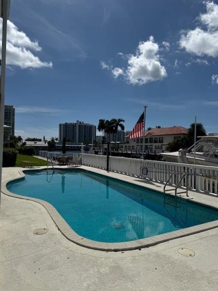 Photo - 2866 NE 30th St Unit 21
