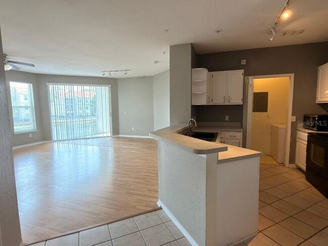 Photo - 2525 Maitland Crossing Way Unit 202