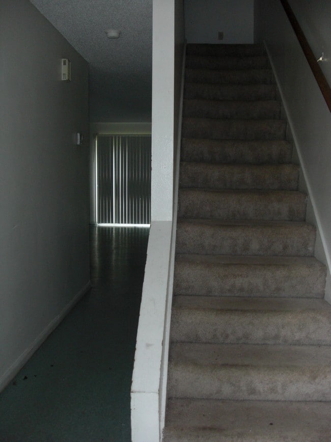 Photo - 44051 Stein Rd Unidad 2