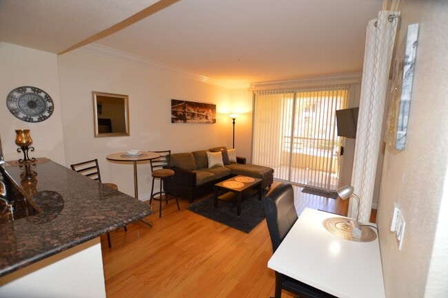 Photo - Meridian Furnished 1 Bed | 1 Bath Studio Luxury Condo with Partial Strip View