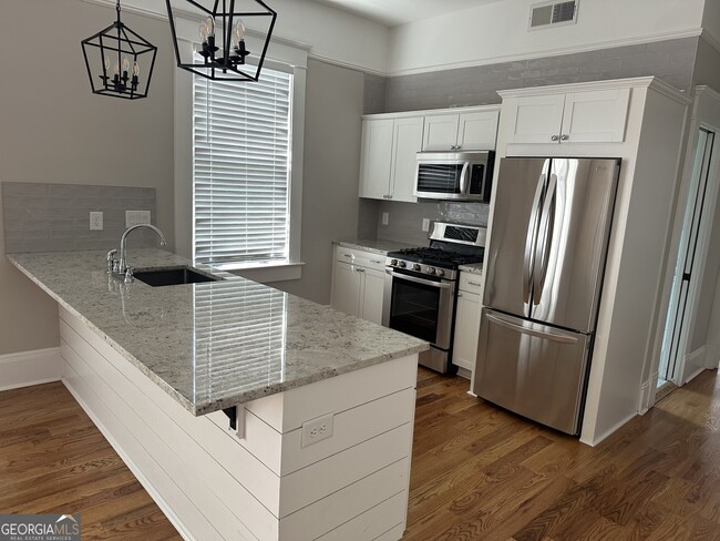 Photo - 828 Ponce De Leon Pl NE Unit ONE