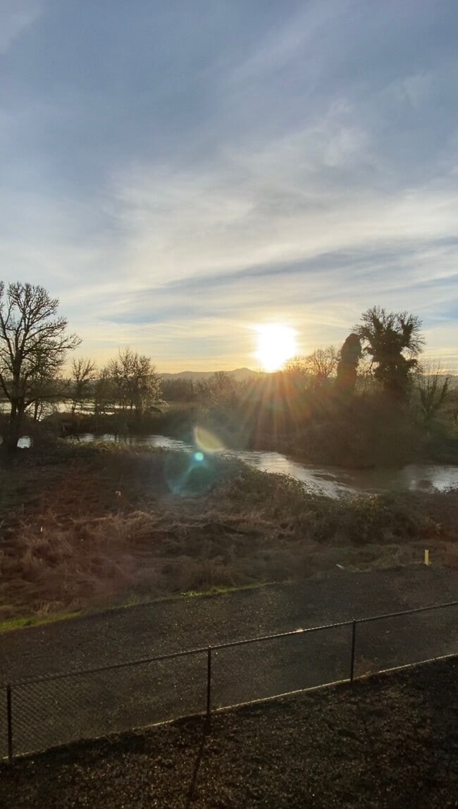 Photo - 1604 18th Ave