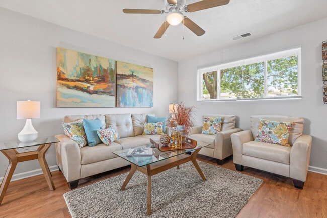 Photo - Meadowview Apartments