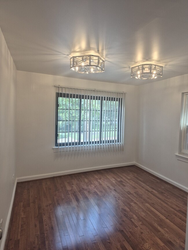 Photo - 2063 Beechmont Ave Unidad Apartment 4
