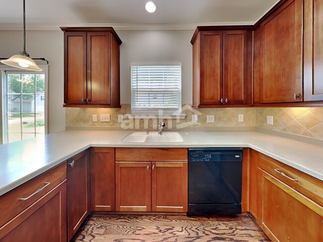 Photo - 1933 Sterling Hill Dr