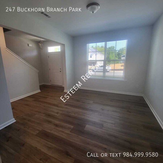 Photo - 247 Buckhorn Br Pk