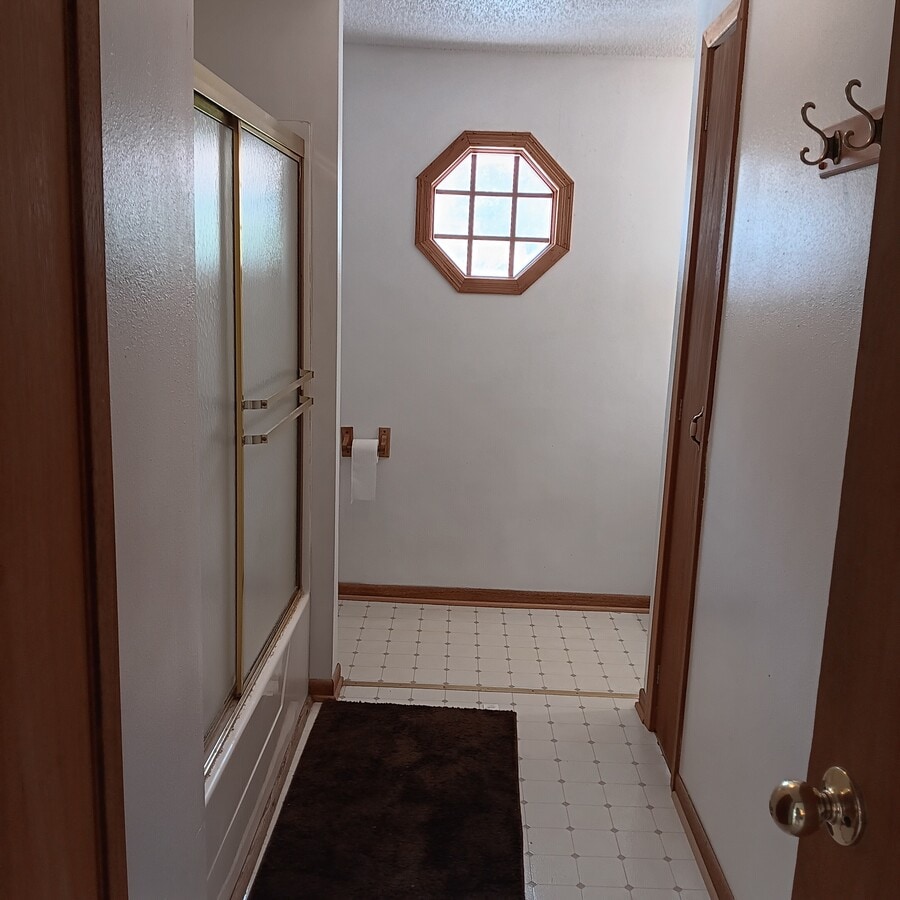 Photo - 813 N Cody Rd Unit 3