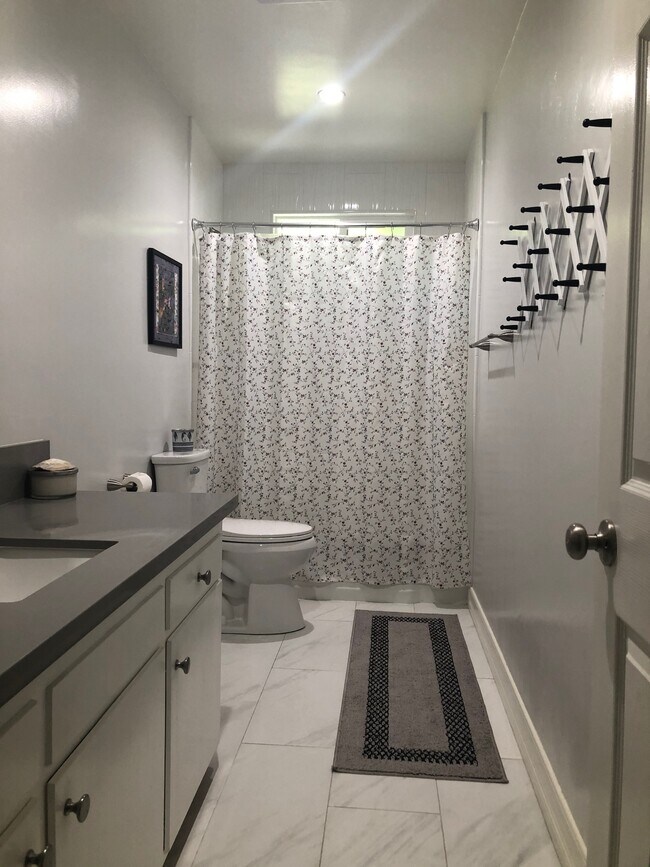 Photo - 6601 Farralone Ave