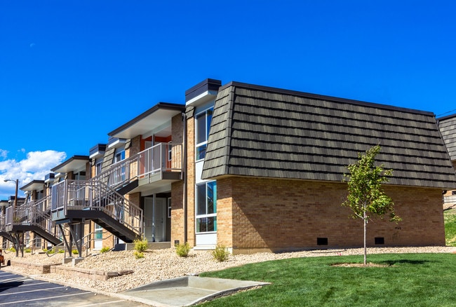 Aztec Villa Apartments
