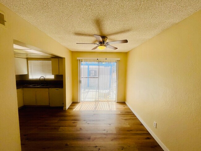 Photo - 43232 Archwood Way