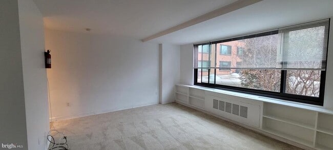 Photo - 1011 Arlington Blvd Unit 403