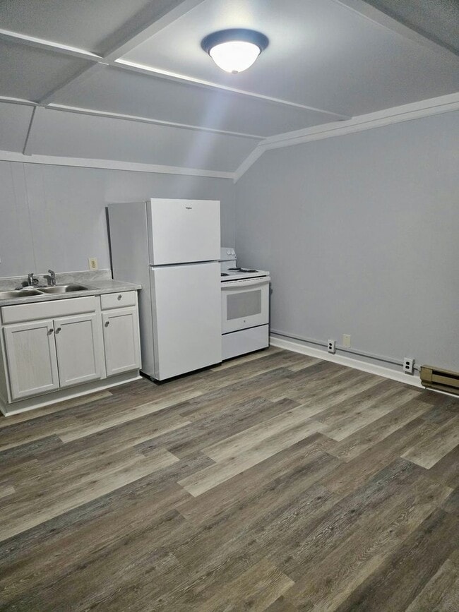 Photo - 409 Cedar St Unit 1/2