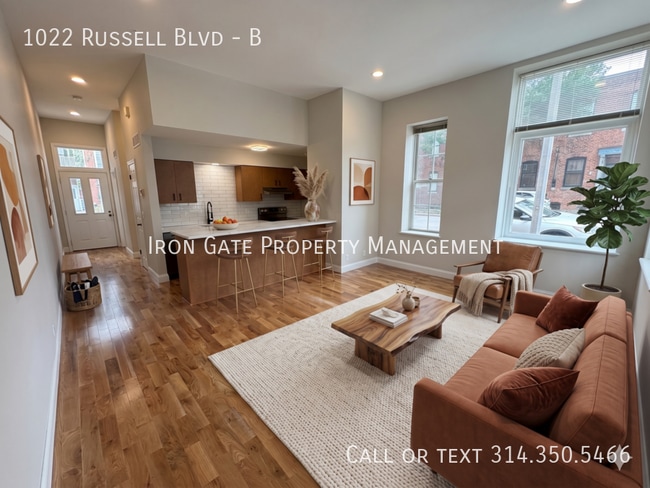 Building Photo - 1022 Russell Blvd Unit B