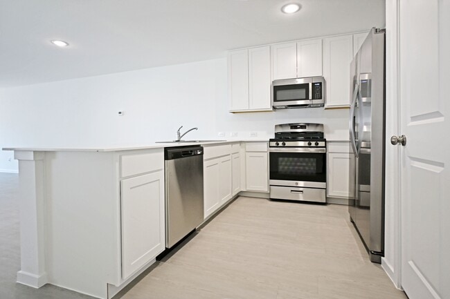 Photo - 298 Tahoe Ave