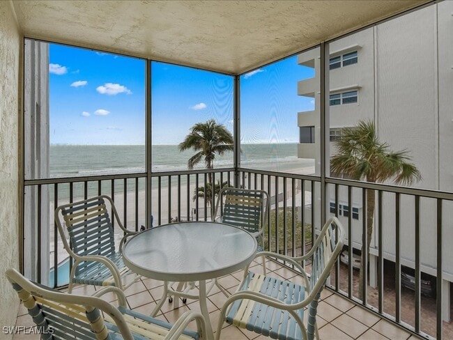 Building Photo - 1919 Gulf Shore Blvd N Unit 403 Rental