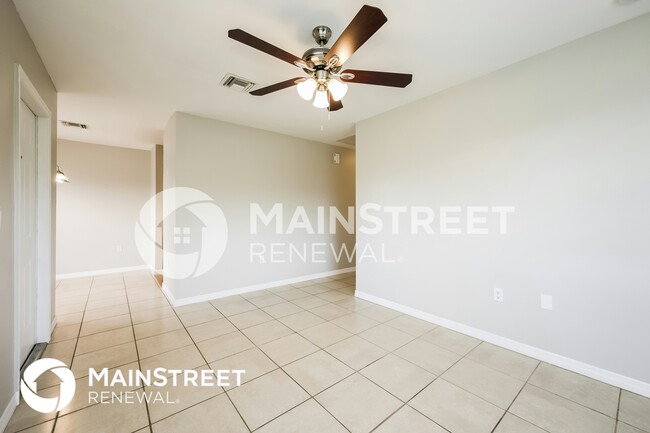 Photo - 3113 71st St W