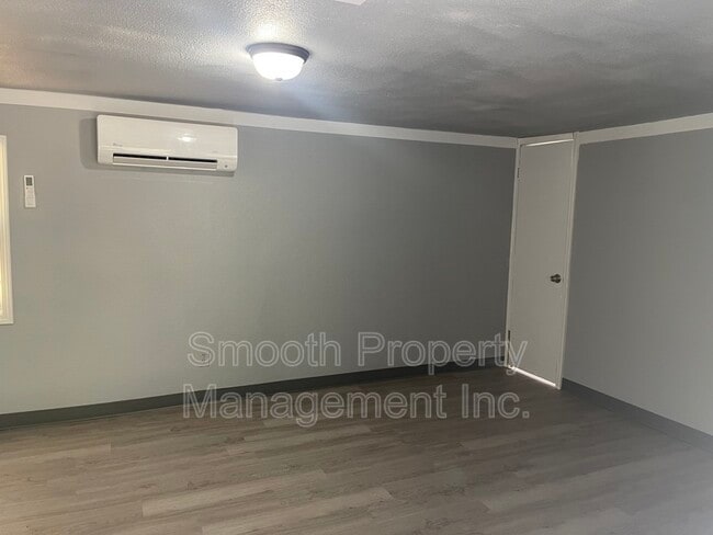 Photo - 4389 Trailer Park Ct