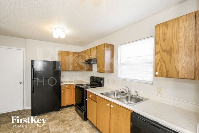 Photo - 6321 Monteo Dr