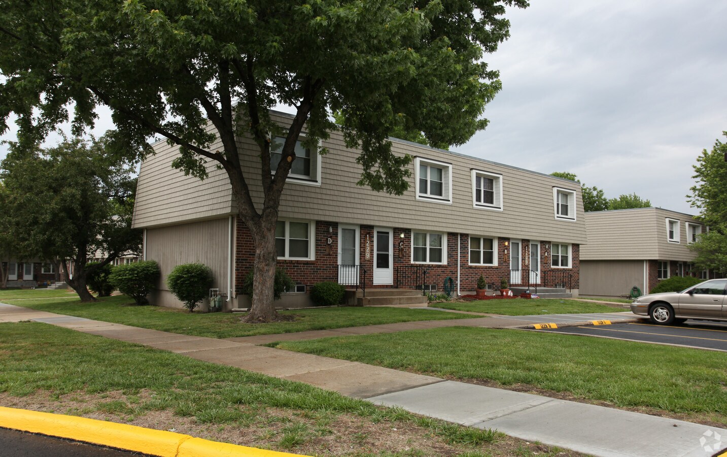 Photo - Fox Ridge Townhouses