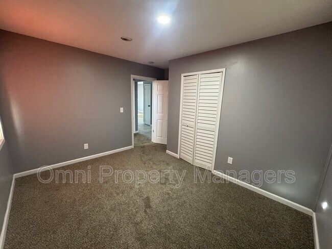 Photo - 19684 Gable St