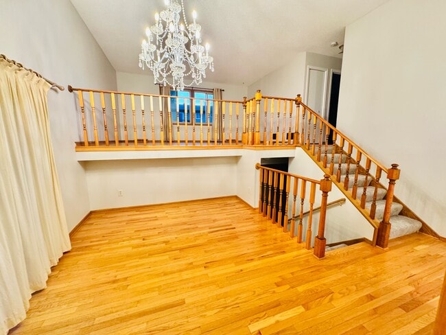 Photo - 13500 Lynn Ave