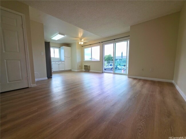 Photo - 95-1041 Ainamakua Drive Unit 1