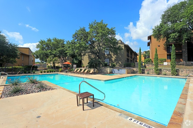 Tuscany Park Apartments