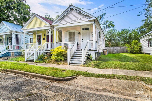 Building Photo - 1012 Caroline Ave Rental