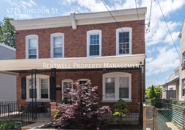 Photo - 4714 Sheldon St
