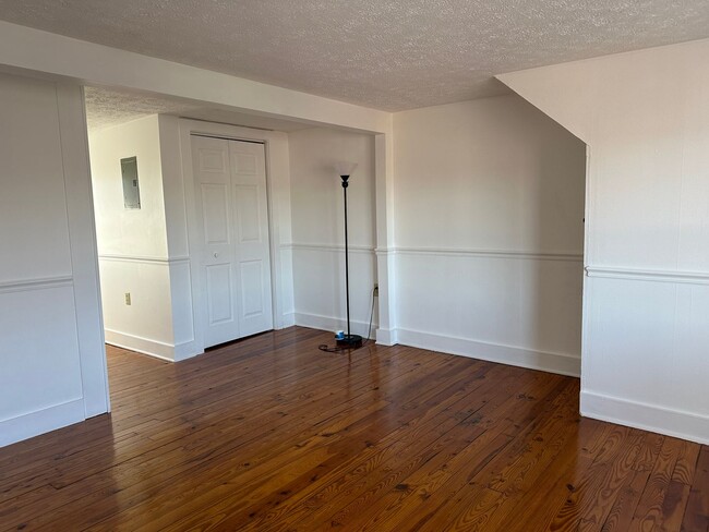Photo - 402 S Cameron St Unit Apt 4