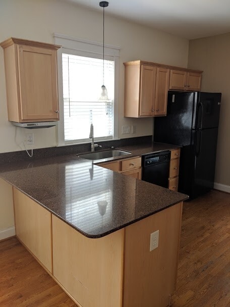 Photo - BIRKDALE VILLAGE 3 BEDROOM/2 BATH