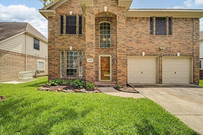 Photo - 10840 Sycamore Dr N