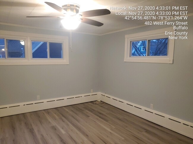 Photo - 482 West Ferry Unit 482 Upper