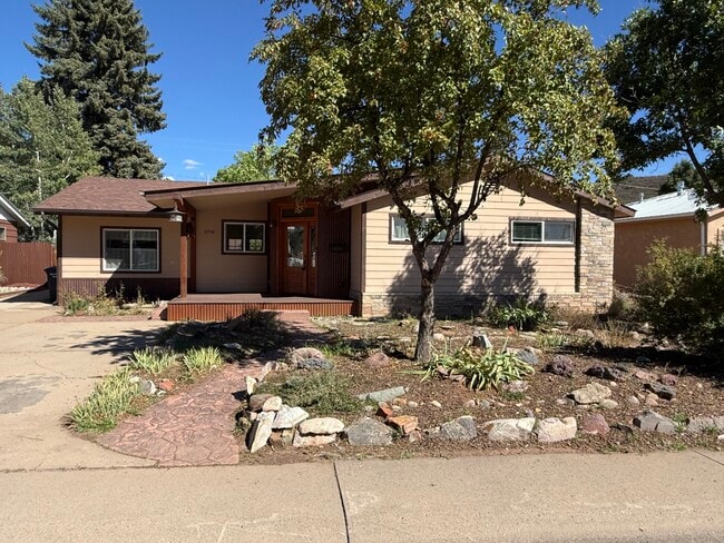 Photo - 2708 Mesa Avenue